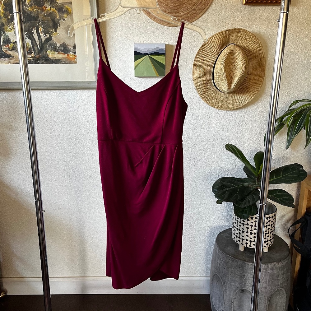 Women's Burgundy semi-formal dress